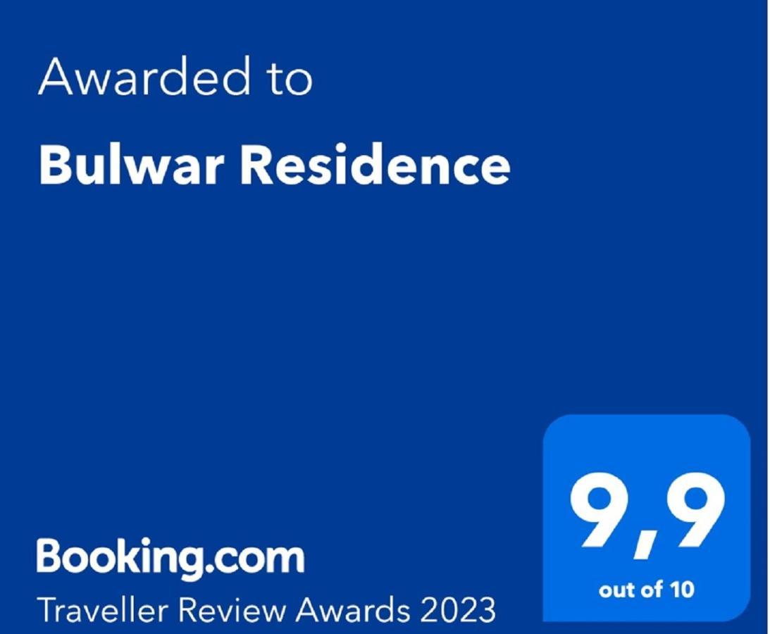 Apartment Bulwar